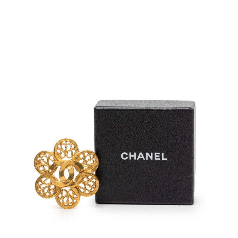 CHANEL Authentic Vintage Green Logo Brooch - Picture 4 of 4